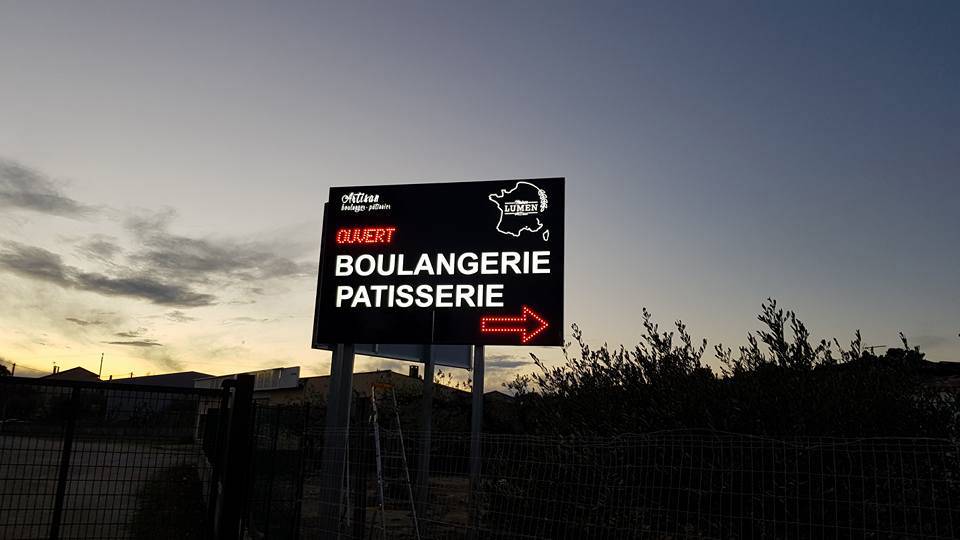 Enseignes-Lumineux-Start-Publicité-à-Nimes